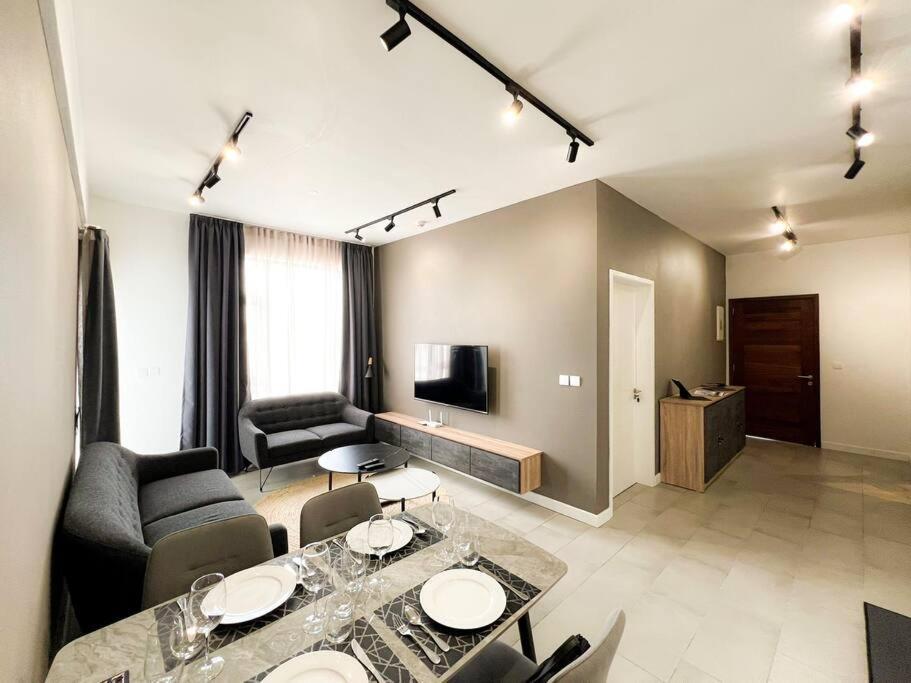 अपार्टमेंट Unit 310